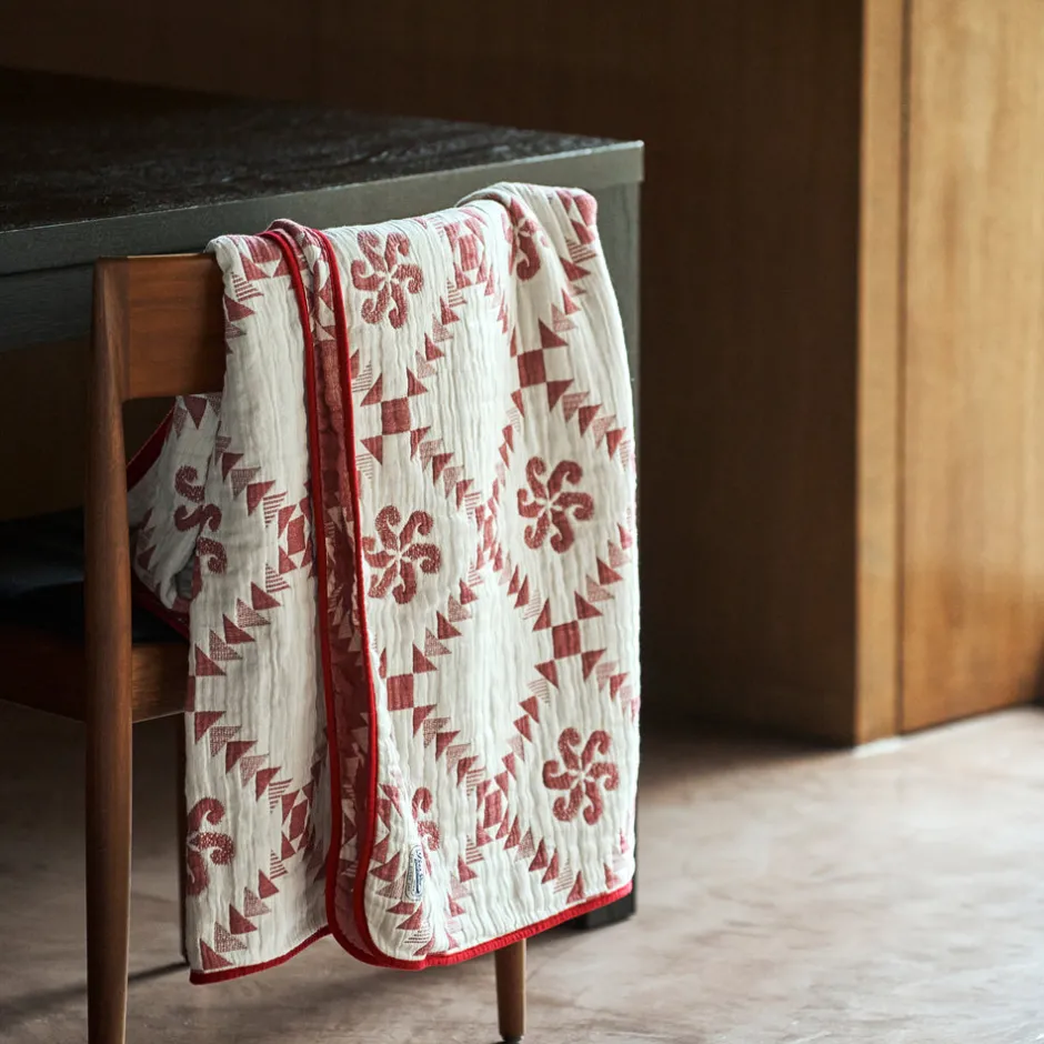 Anonymous Ism 4 layers Gauze Blanket - Red- Blanket