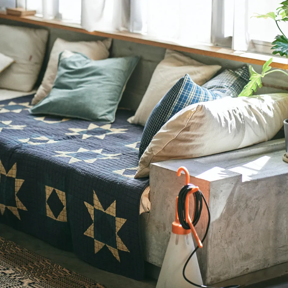 Anonymous Ism Patchwork Quilt Cover - Blue- Blanket