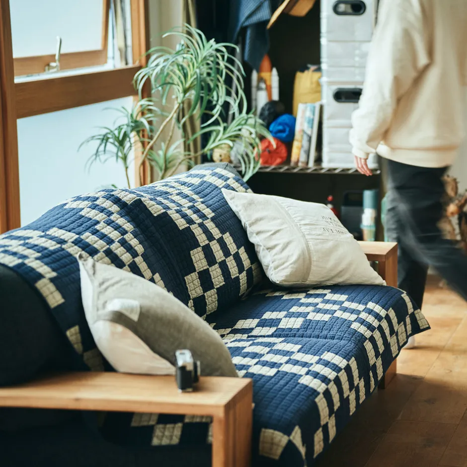 Anonymous Ism Patchwork Quilt Cover - Navy- Blanket