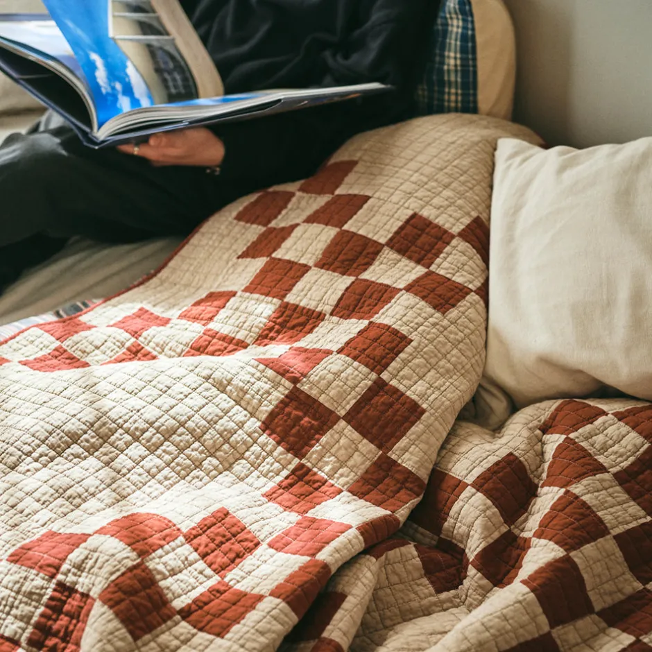 Anonymous Ism Patchwork Quilt Cover - Red- Blanket